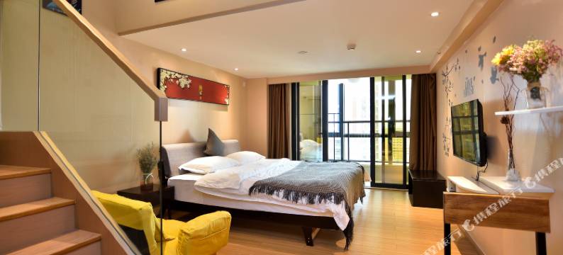 昆明海川精品loft酒店公寓图片