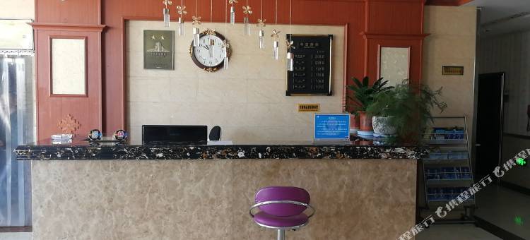 都兰飞龙宾馆图片