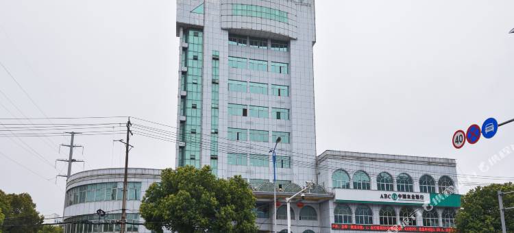 城市便捷酒店(武汉新洲摩尔城店)图片