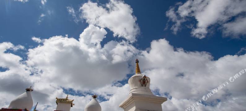 康定新都桥虞悦酒店图片