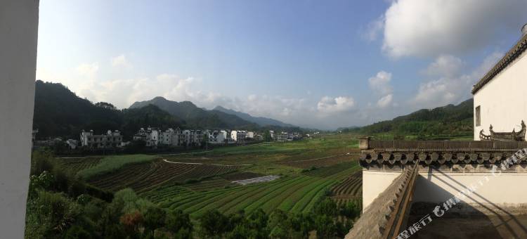 黄山徽州艺上公社图片