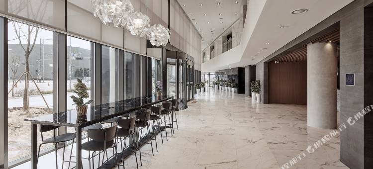 金浦汉江华美达安可温德姆酒店(Ramada Encore by Wyndham Gimpo HAN River Hotel)图片