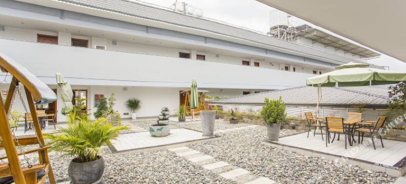 玉溪腾宝假日酒店图片