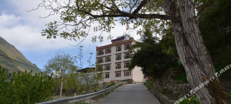 理县丹增家园酒店图片