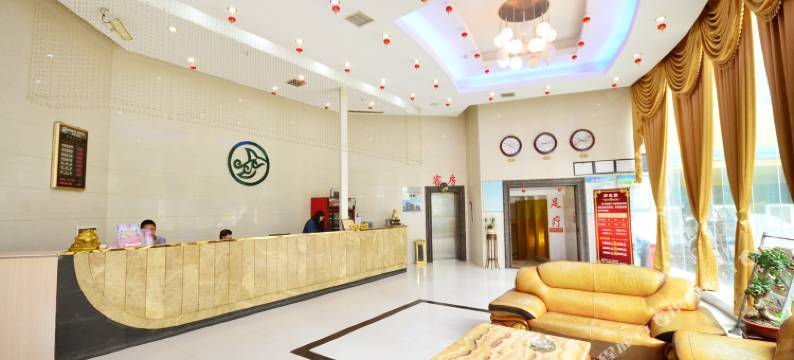 渔家厨坊酒店(钟家村拦江路地铁站店)图片