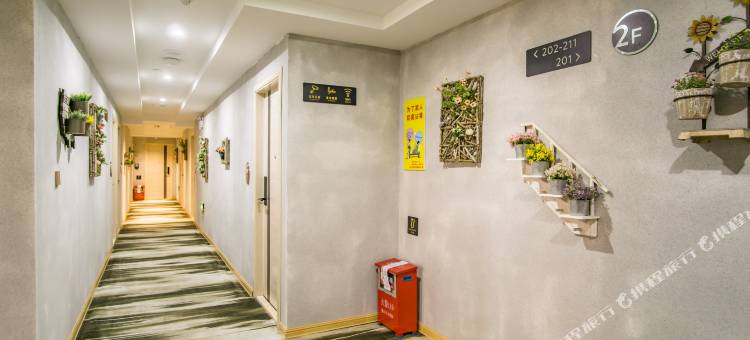 河畔艺术酒店(佛山梦里水乡店)图片