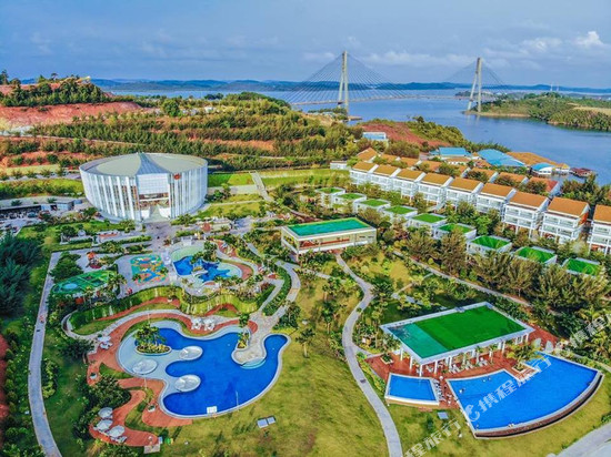 巴利朗巴淡岛哈里斯度假村