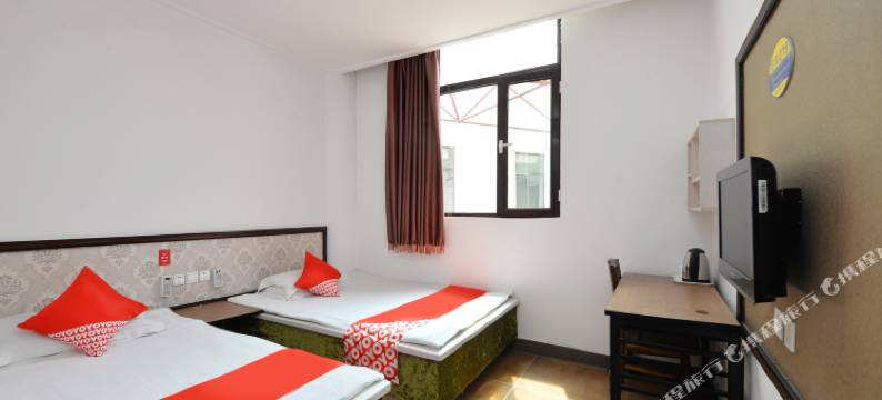 盖州鸿翔商务宾馆(盖州火车站店)图片