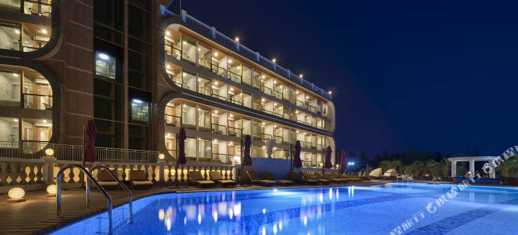 金一套房酒店(GoldOne Hotel & Suites)图片