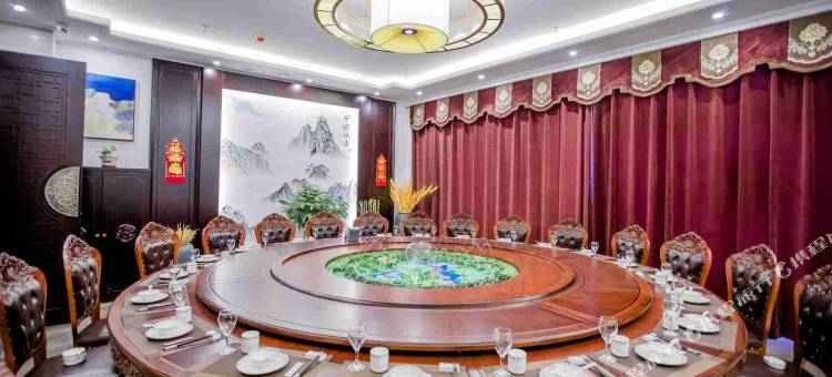 兰西鸿达星月酒店图片