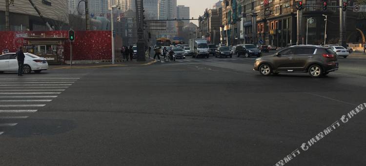 宏府时尚主题宾馆(哈尔滨中央大街店)图片