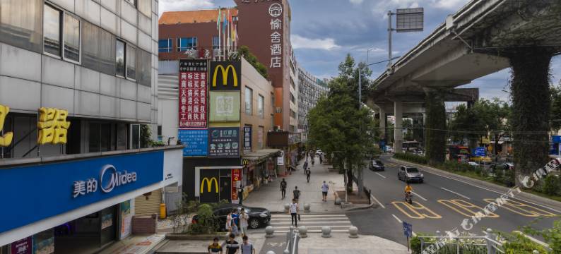 愉舍酒店(广州火车站三元里地铁站店)图片