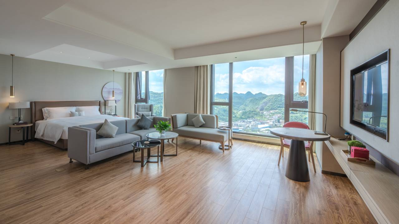 半山酒店(安顺古城历史文化街区黄果树大街店)图片