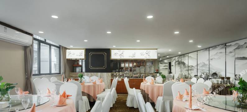 天友大酒店(重庆两路口地铁站儿童医院店)图片