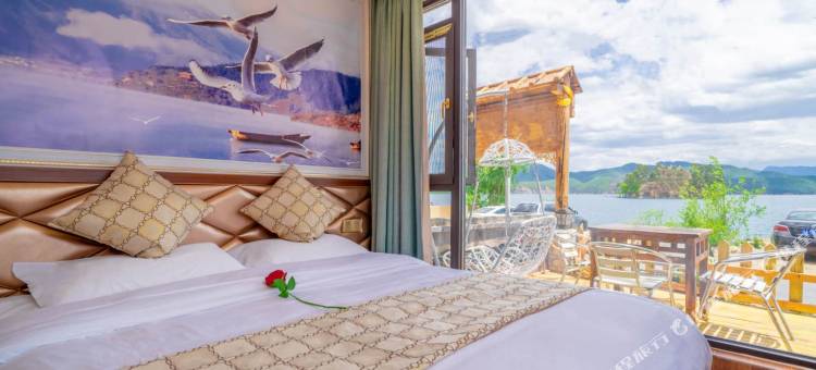 泸沽湖兰亭花苑酒店图片