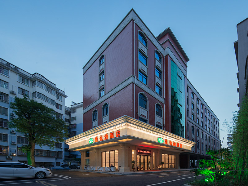 Vienna Hotel (Yizhou Sankeshu)Hotel Overview
