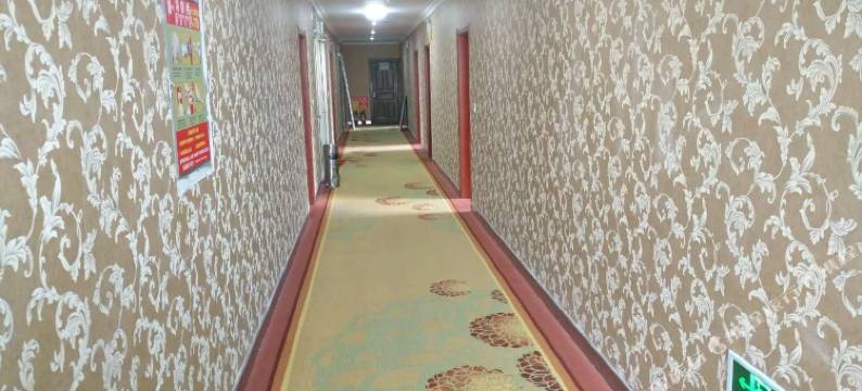 布尔津禄苑酒店图片