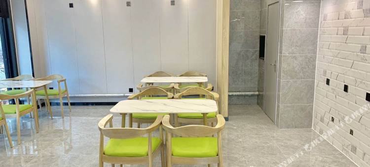 清沐精选酒店(上海威宁路地铁站世贸商城店)图片