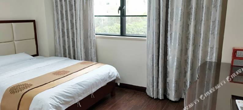 青岛晚风吹我醒别墅图片