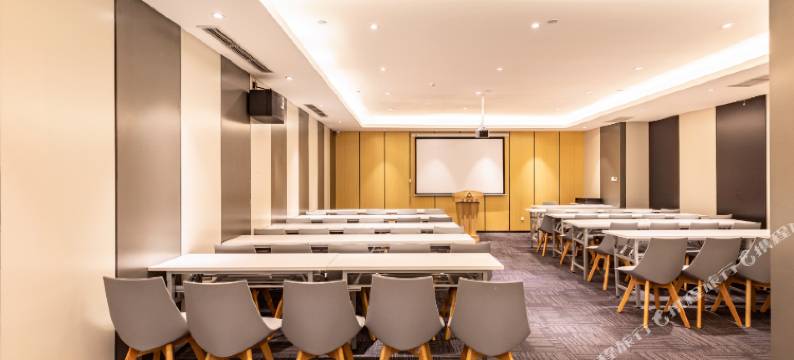 青岛金沙滩唐岛湾滨海公园亚朵酒店图片
