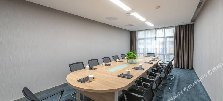 高德·悦酒店(清远体育公园顺盈广场店)图片