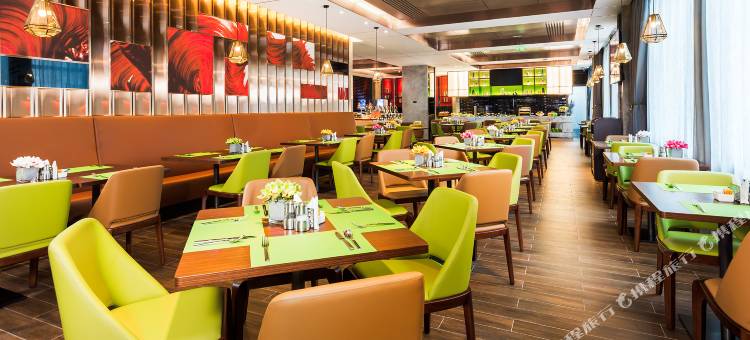 大连中山希尔顿欢朋酒店图片