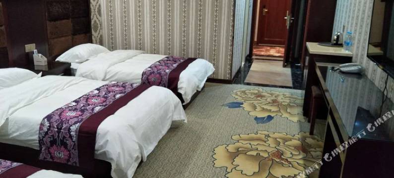 博乐金豪酒店图片