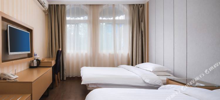 速8酒店(上海奥特莱斯芦沈路店)图片