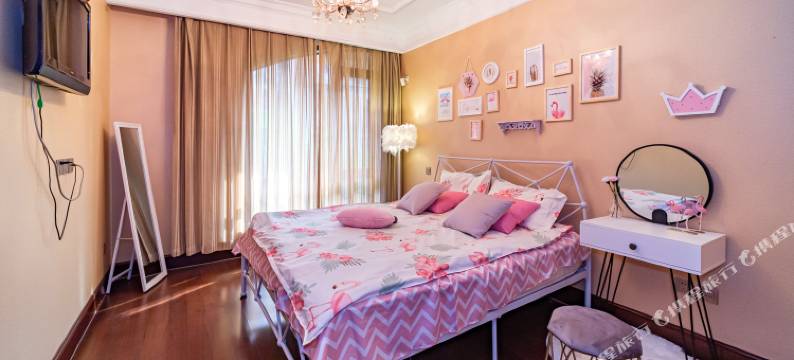 上海假装正在洛杉矶度假别墅图片