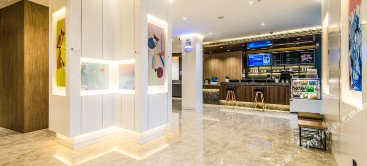 汉庭优佳酒店(西安航天城地铁站店)图片