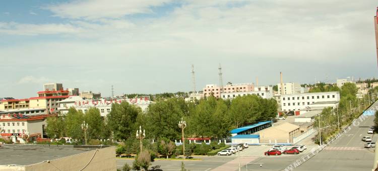 格尔木怡景品质酒店(火车站店)图片