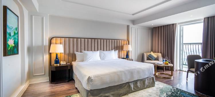 南强南定饭店(Nam Cuong Nam Dinh Hotel)图片