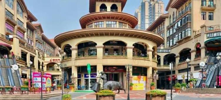 武汉城市宜家公寓(光谷广场地铁口C出口店)图片