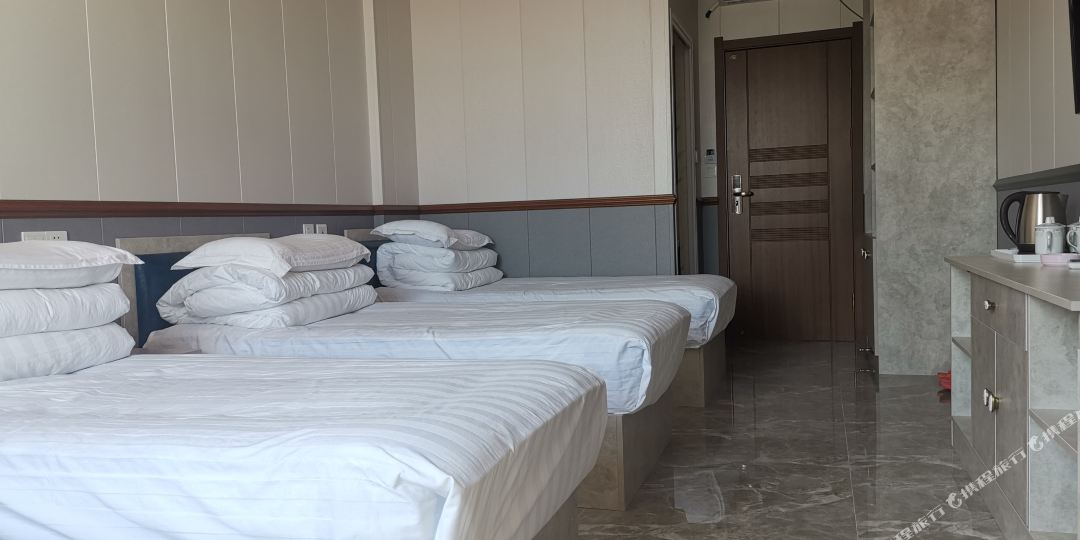 辽宁省鞍山市海城市东四方台西荒地村1组常家街原天籁谷北走500米