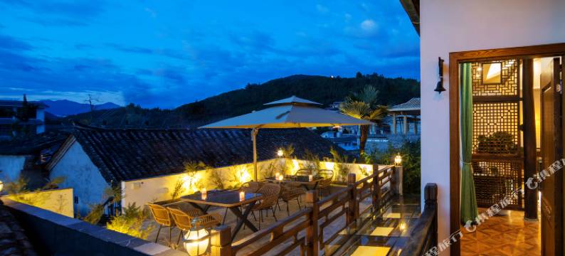 腾冲繁花轻奢庭院图片