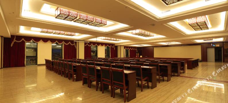 靖西环球大酒店图片