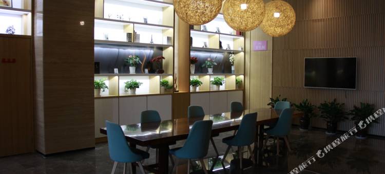 米青旅居公寓(鹿鸣岛银泰InPark店)图片