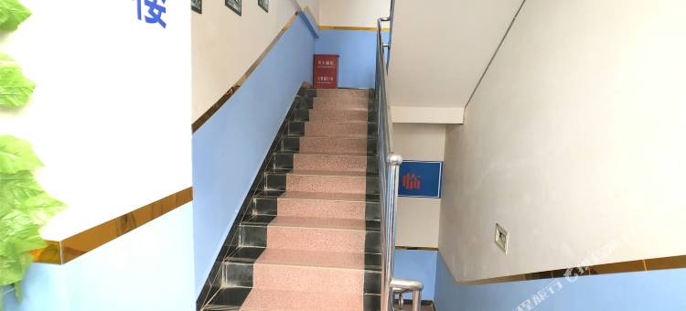 OYO楚雄滇楚宾馆图片