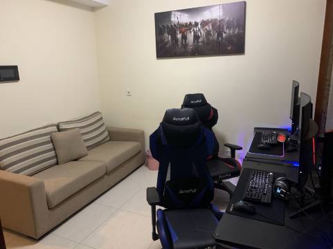 深圳耀管家枫叶印象商务公寓