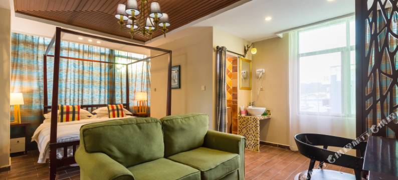 三亚忆乡人山墅客栈图片