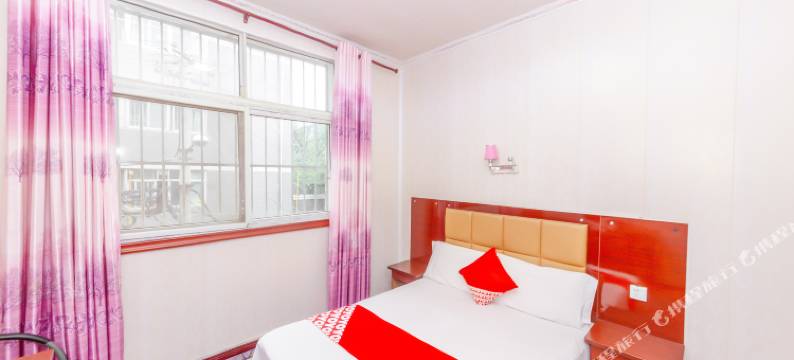 OYO西安鸿运宾馆图片