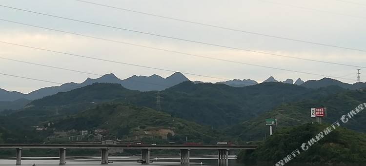 十堰3611陈曦公寓图片