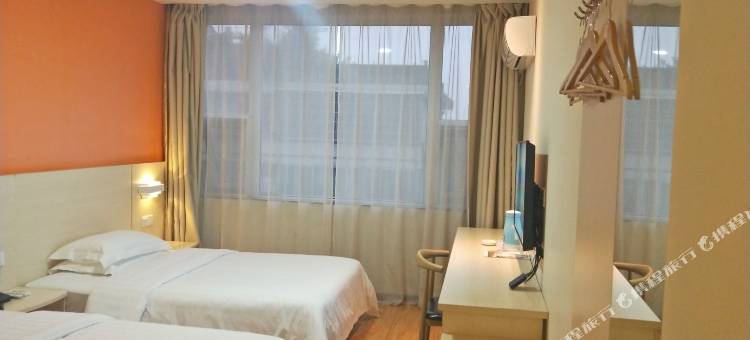 7天连锁酒店(峨眉山中心店)图片