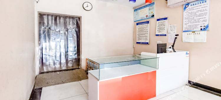 OYO平顶山爱舍空间客栈图片