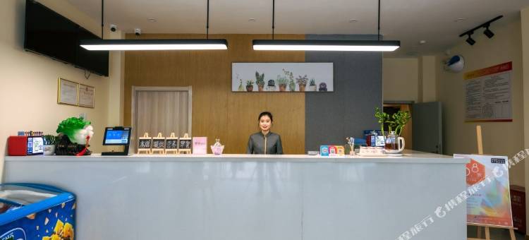 布丁酒店(天津汉沽百货大楼店)图片