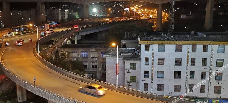 万云安然酒店图片