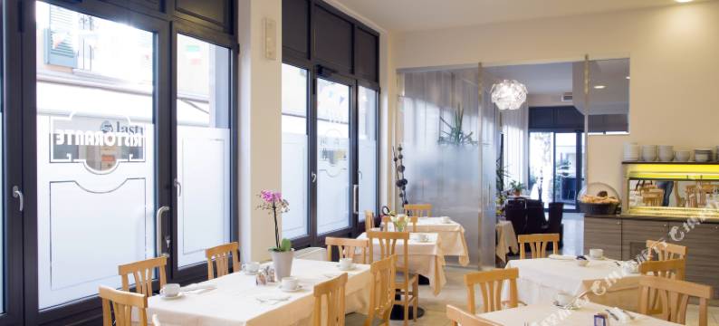 普林马维拉酒店(PRIMAVERA)图片