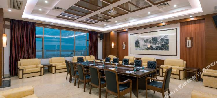 龙腾国际酒店(茂名电白万达广场店)图片