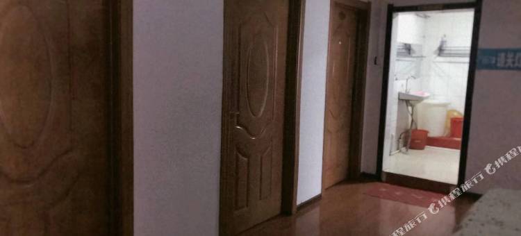 鹤岗王府旅馆图片