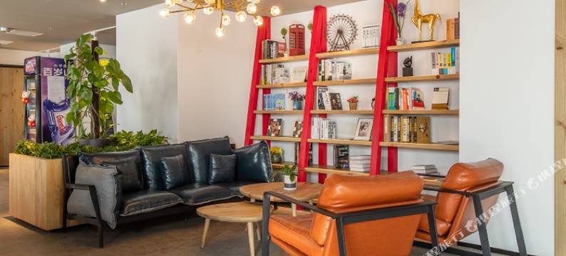 入阁三秋酒店(寿光洛城全福元中心店)图片